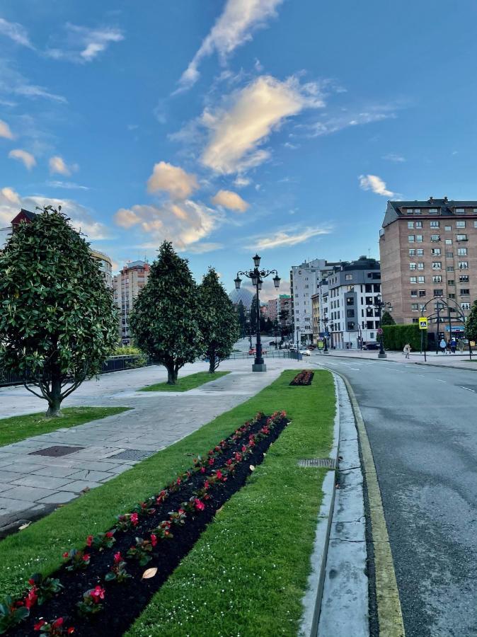Apartamento Paseo De La Losa Oviedo Exterior foto